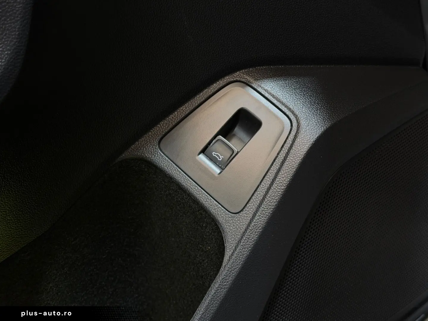 Tiguan Allspace 4M 2.0 TSI MATRX 360 PANO