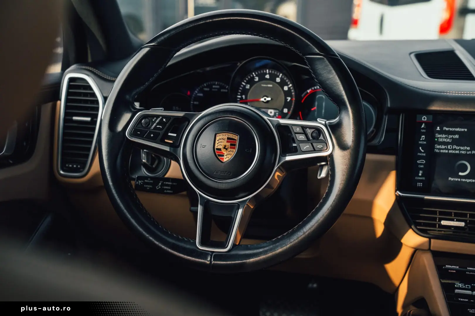 Porsche Cayenne 3.0L V6 Turbo 340 CP