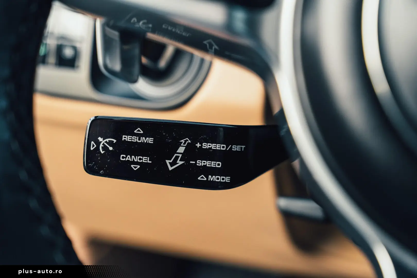 Porsche Cayenne 3.0L V6 Turbo 340 CP