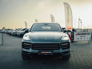 Porsche Cayenne 3.0L V6 Turbo 340 CP