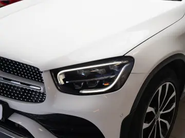 MERCEDES-BENZ GLC 200 4MATIC COUPE TRAPA  AMG LINE STOC