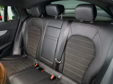 MERCEDES-BENZ GLC 200 4MATIC COUPE TRAPA  AMG LINE STOC