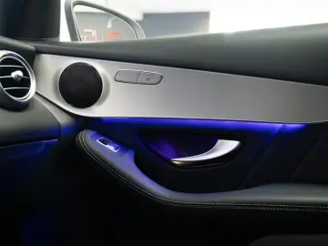 MERCEDES-BENZ GLC 200 4MATIC COUPE TRAPA  AMG LINE STOC