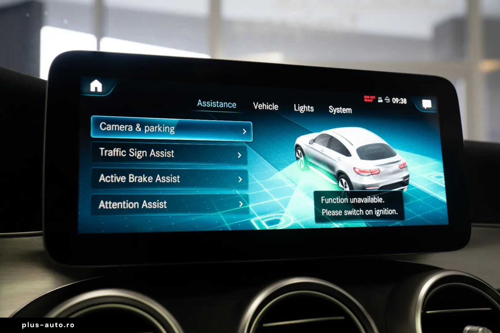 MERCEDES-BENZ GLC 200 4MATIC COUPE TRAPA  AMG LINE STOC