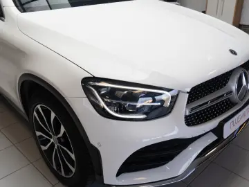 MERCEDES-BENZ GLC 200 4MATIC COUPE TRAPA  AMG LINE STOC