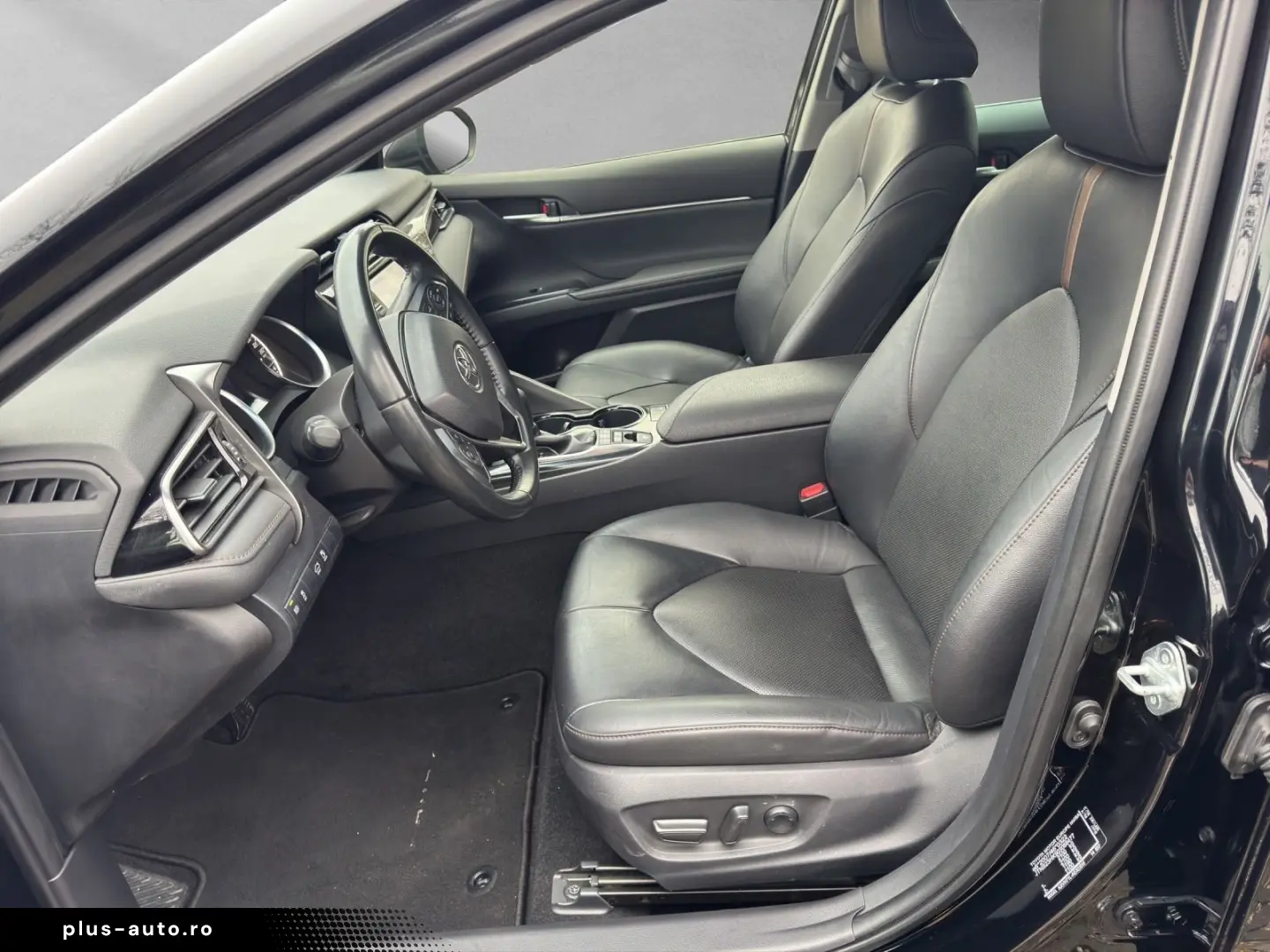 Camry Hybrid - NAVI - Sitzheizung -