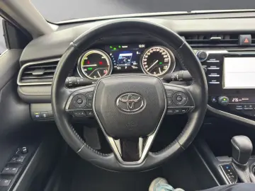 Camry Hybrid - NAVI - Sitzheizung -