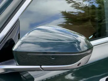 750 7-serie 750e xDrive   British Racing Green