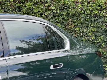 750 7-serie 750e xDrive   British Racing Green