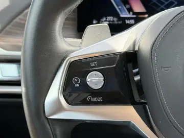 750 7-serie 750e xDrive   British Racing Green