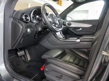 Mercedes-Benz GLC 220 d 4Matic 9G-Tronic  AMG Line