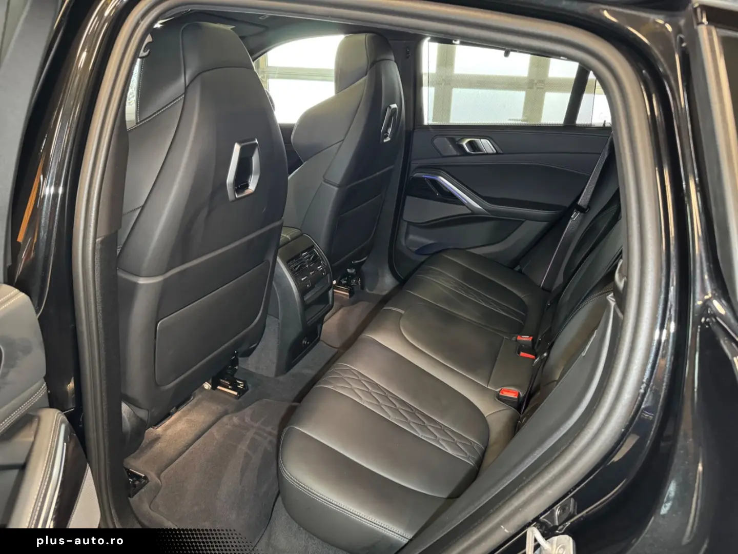 X6 M60~HUD~H&K~PANO~KAMERA 360~MASSAGE~AHK~22