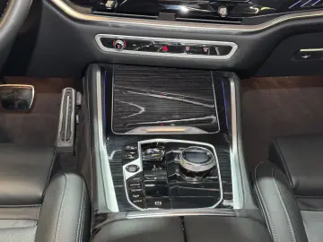 X6 M60~HUD~H&K~PANO~KAMERA 360~MASSAGE~AHK~22