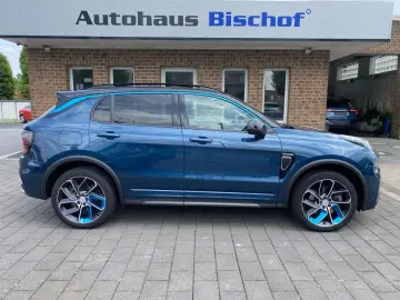 Lynk&Co 01 Plug-In-Hybrid Panorama Memory Sitze Soundsys