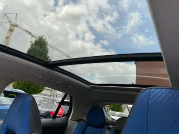 Lynk&Co 01 Plug-In-Hybrid Panorama Memory Sitze Soundsys