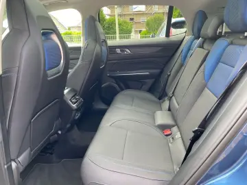 Lynk&Co 01 Plug-In-Hybrid Panorama Memory Sitze Soundsys