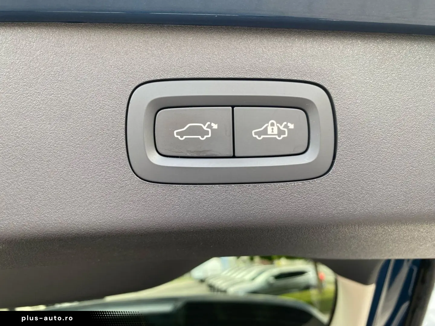 Lynk&Co 01 Plug-In-Hybrid Panorama Memory Sitze Soundsys