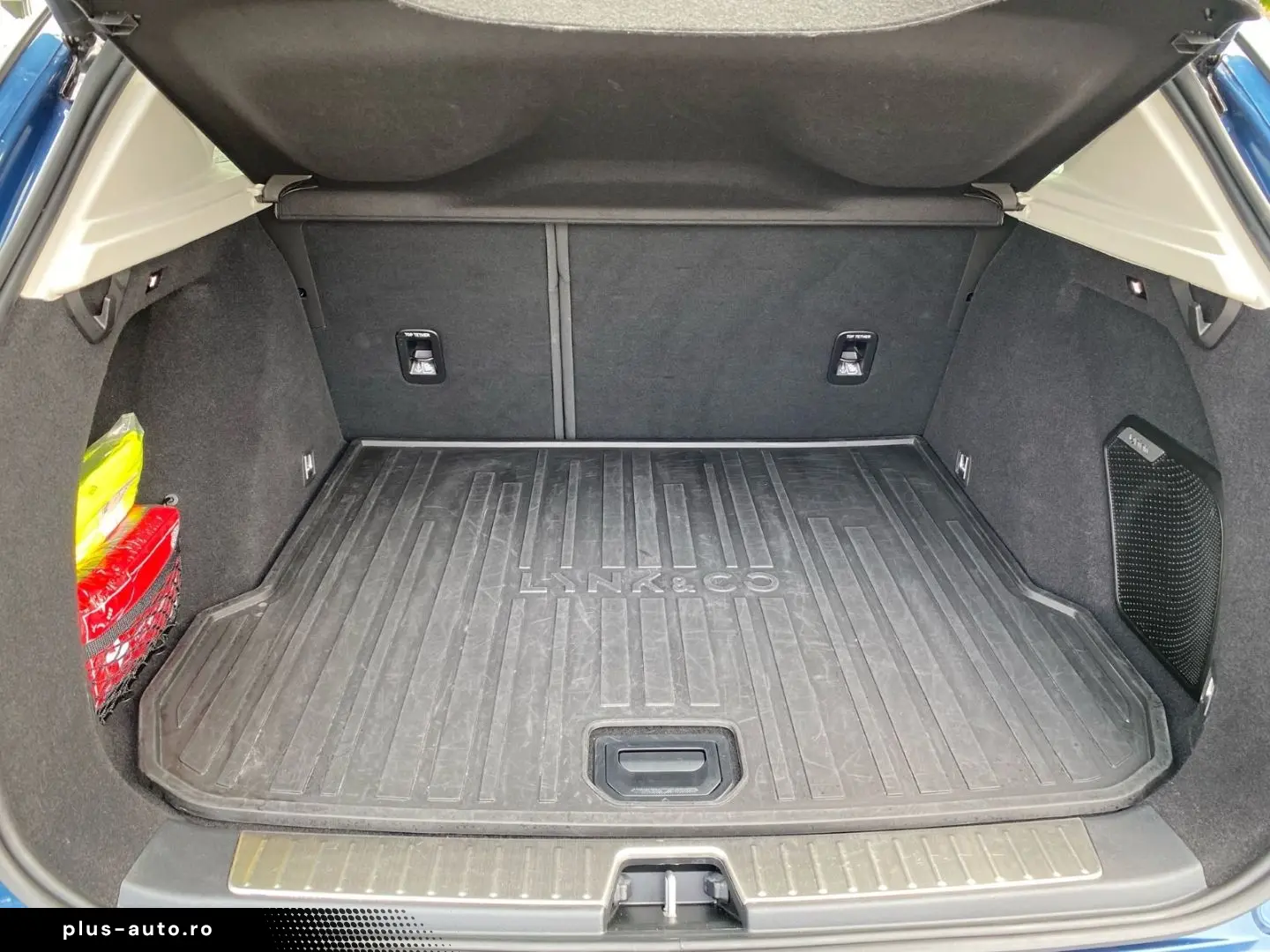 Lynk&Co 01 Plug-In-Hybrid Panorama Memory Sitze Soundsys