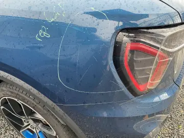 Lynk&Co 01 Plug-In-Hybrid Panorama Memory Sitze Soundsys