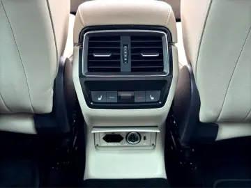 Kodiaq L&K 2.0 TDI PANO SH KAM 4x4 MATRIX ACC SB