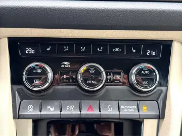 Kodiaq L&K 2.0 TDI PANO SH KAM 4x4 MATRIX ACC SB