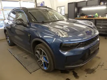 Lynk&Co 01 PHEV Pano ACC 20  DigTacho 360Kam LED