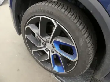 Lynk&Co 01 PHEV Pano ACC 20  DigTacho 360Kam LED