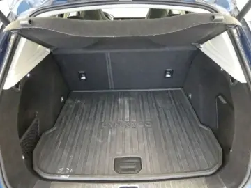 Lynk&Co 01 PHEV Pano ACC 20  DigTacho 360Kam LED