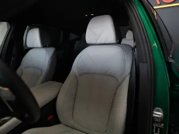 BMW X6 M60 i xDrive M Sport STOC TRAPA HUD