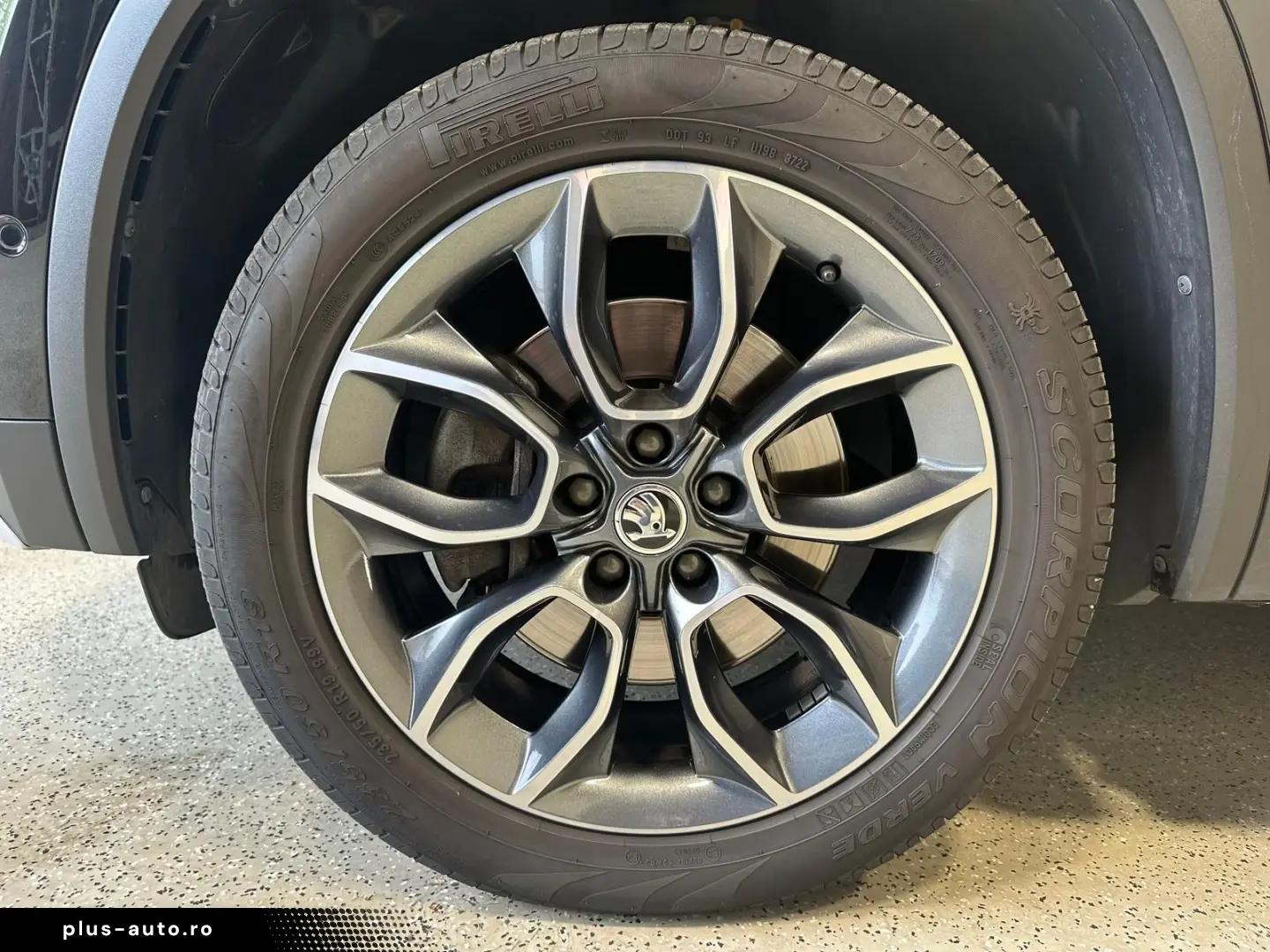 Kodiaq 2.0 TDI 4x4 DSG Scout LED 4xSHZ AHK virt.