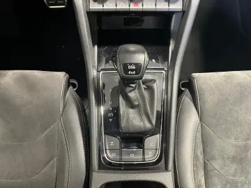 Kodiaq 2.0 TDI 4x4 DSG Scout LED 4xSHZ AHK virt.