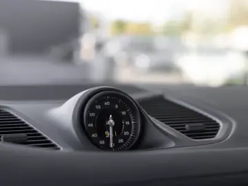 Porsche Cayenne E-Hybrid Ediția Neagră