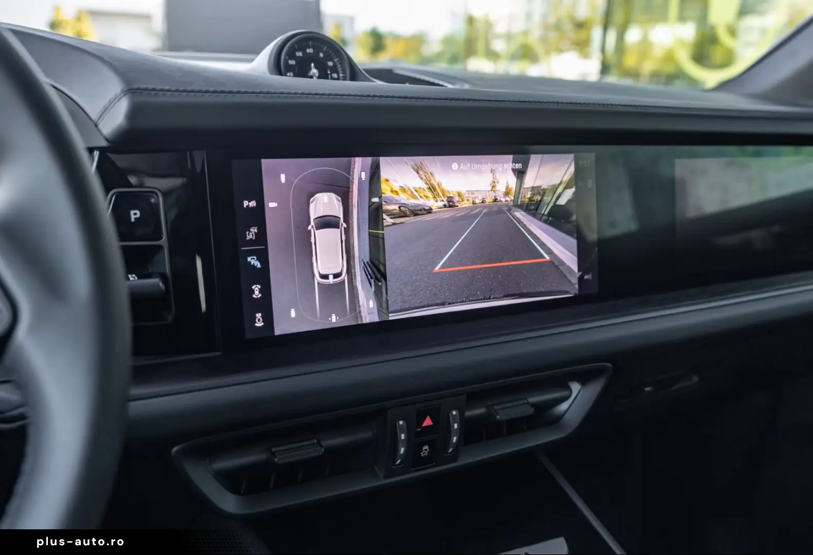 Porsche Cayenne E-Hybrid Ediția Neagră