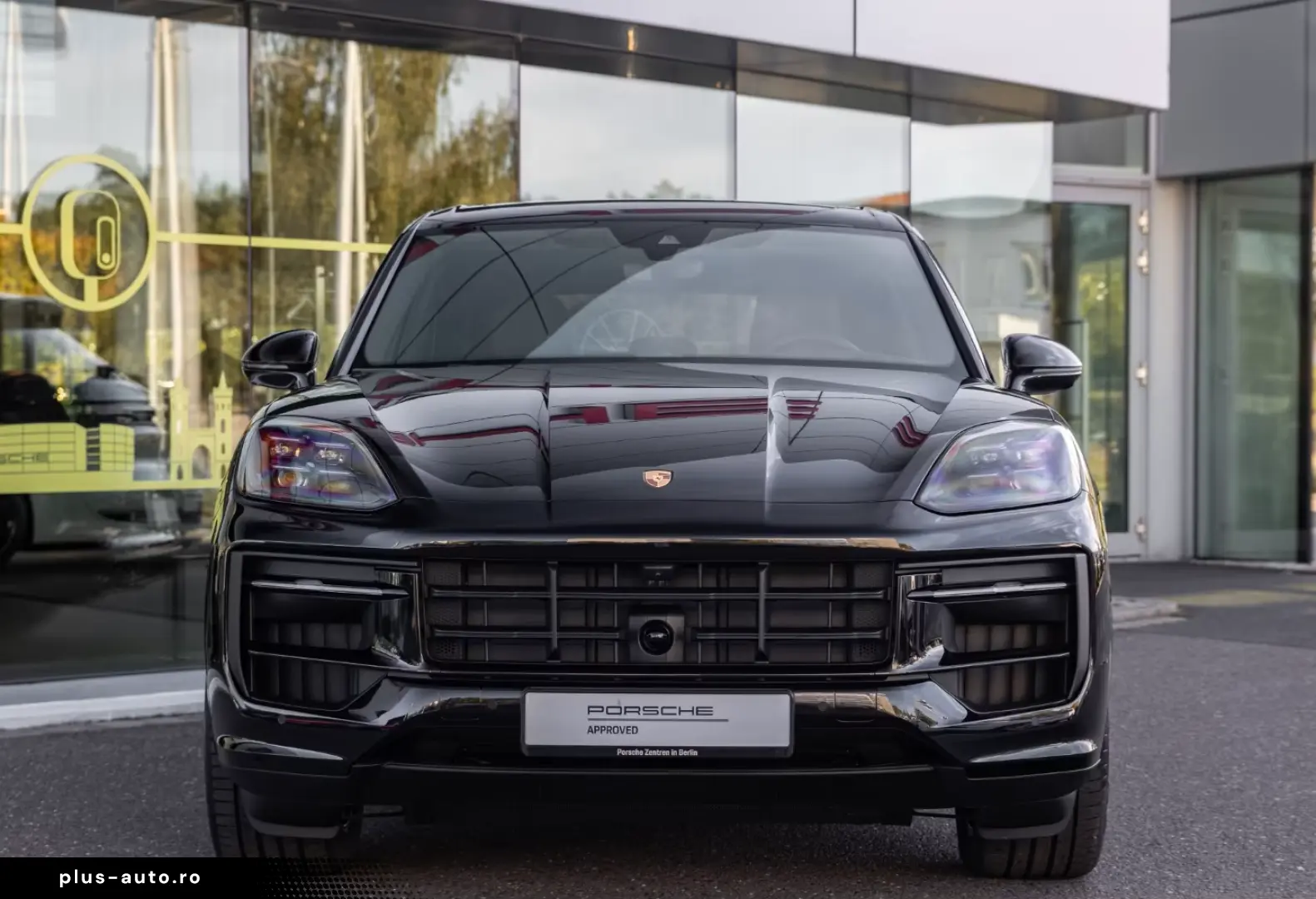 Porsche Cayenne E-Hybrid Ediția Neagră
