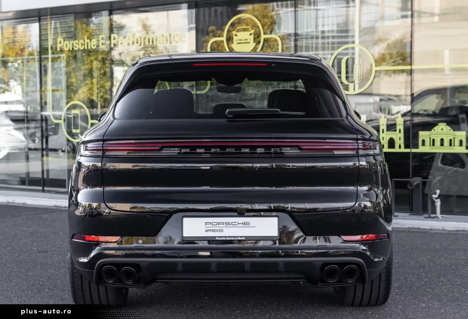 Porsche Cayenne E-Hybrid Ediția Neagră