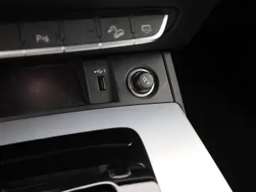 Q5 Sportback 40 TDI S-Line s-tronic LED ACC Navi