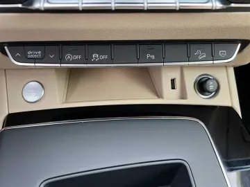 Q5 S line 40 2.0 TDI quattro S-tronic MMI plus