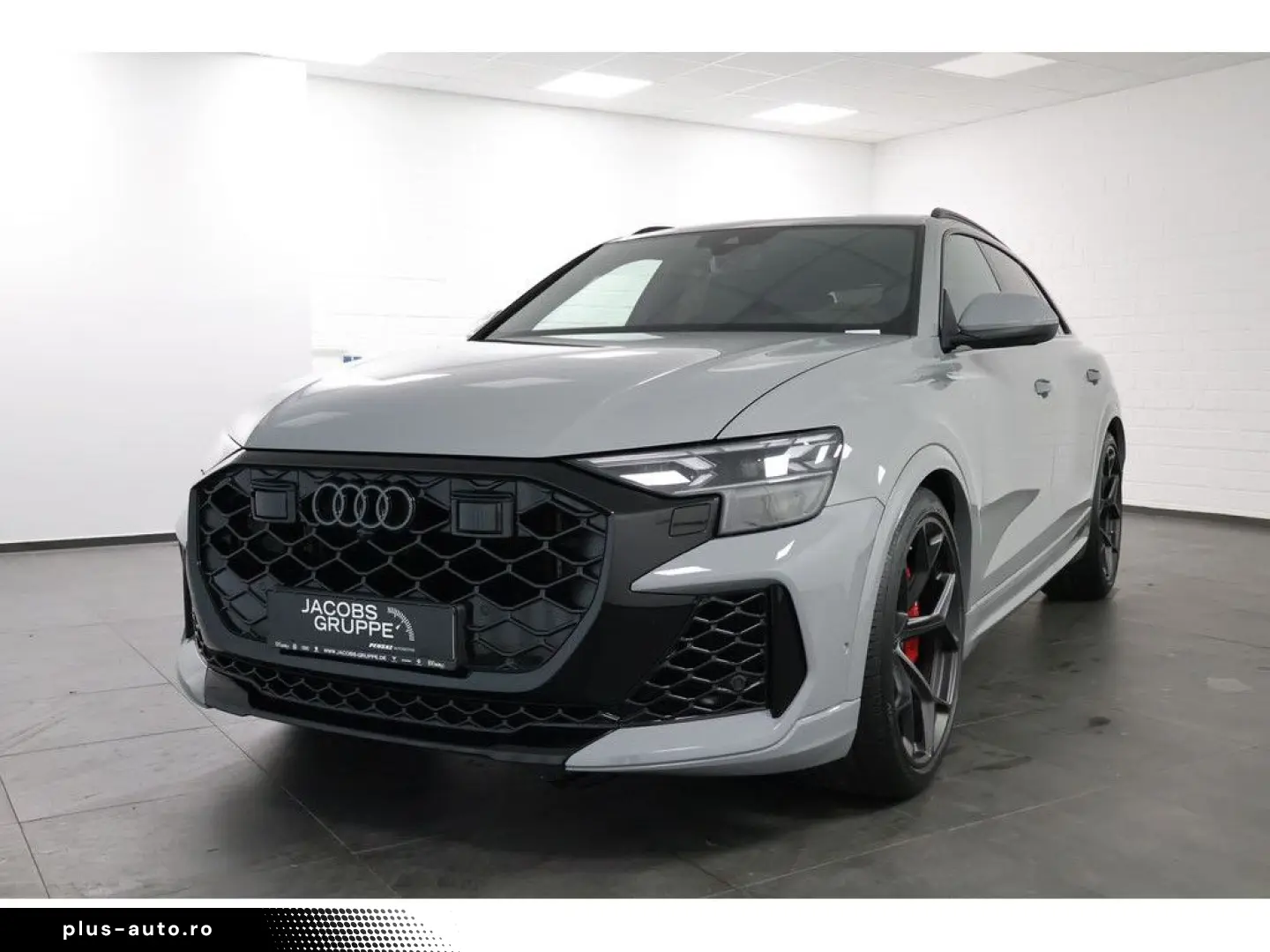 RS Q8 4.0 TFSI quattro performance Matrix HUD AH