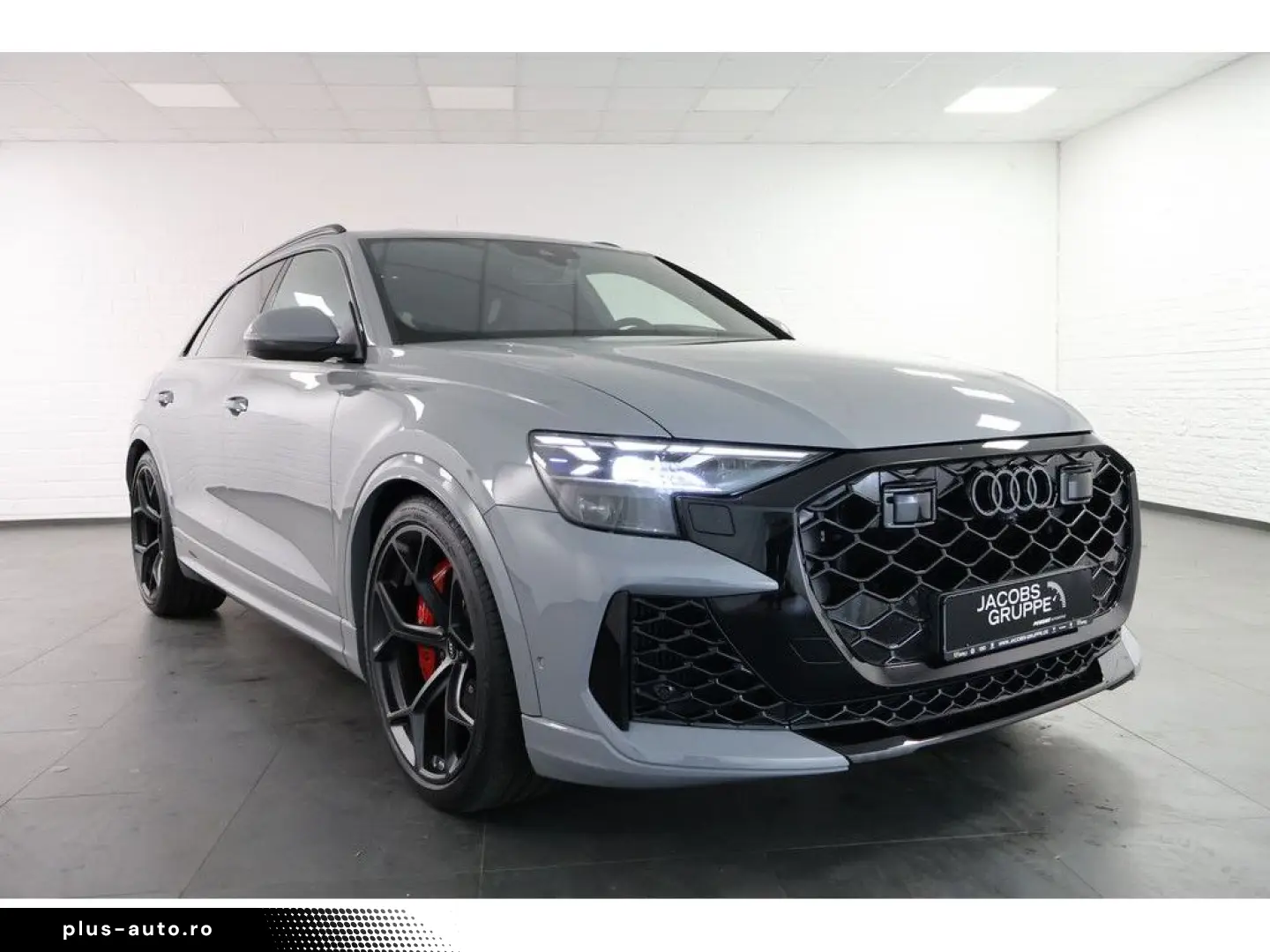 RS Q8 4.0 TFSI quattro performance Matrix HUD AH