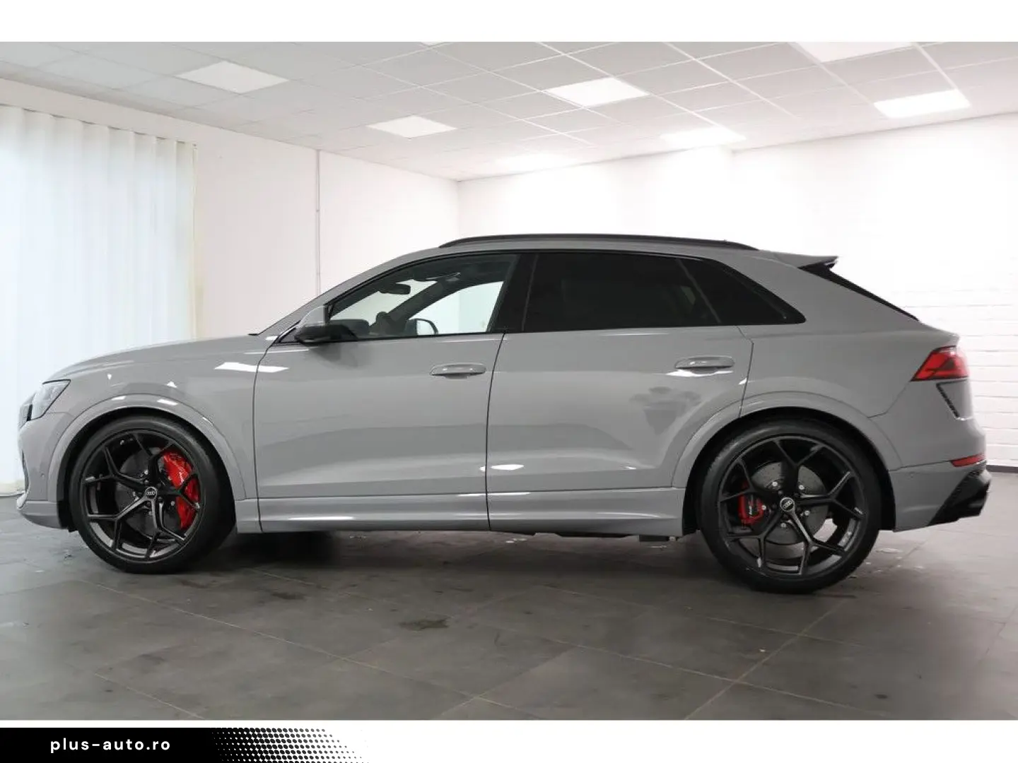 RS Q8 4.0 TFSI quattro performance Matrix HUD AH