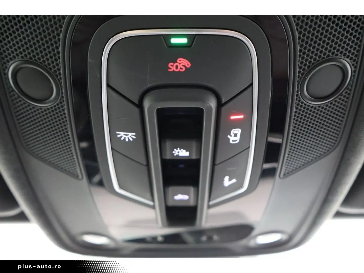 RS Q8 4.0 TFSI quattro performance Matrix HUD AH