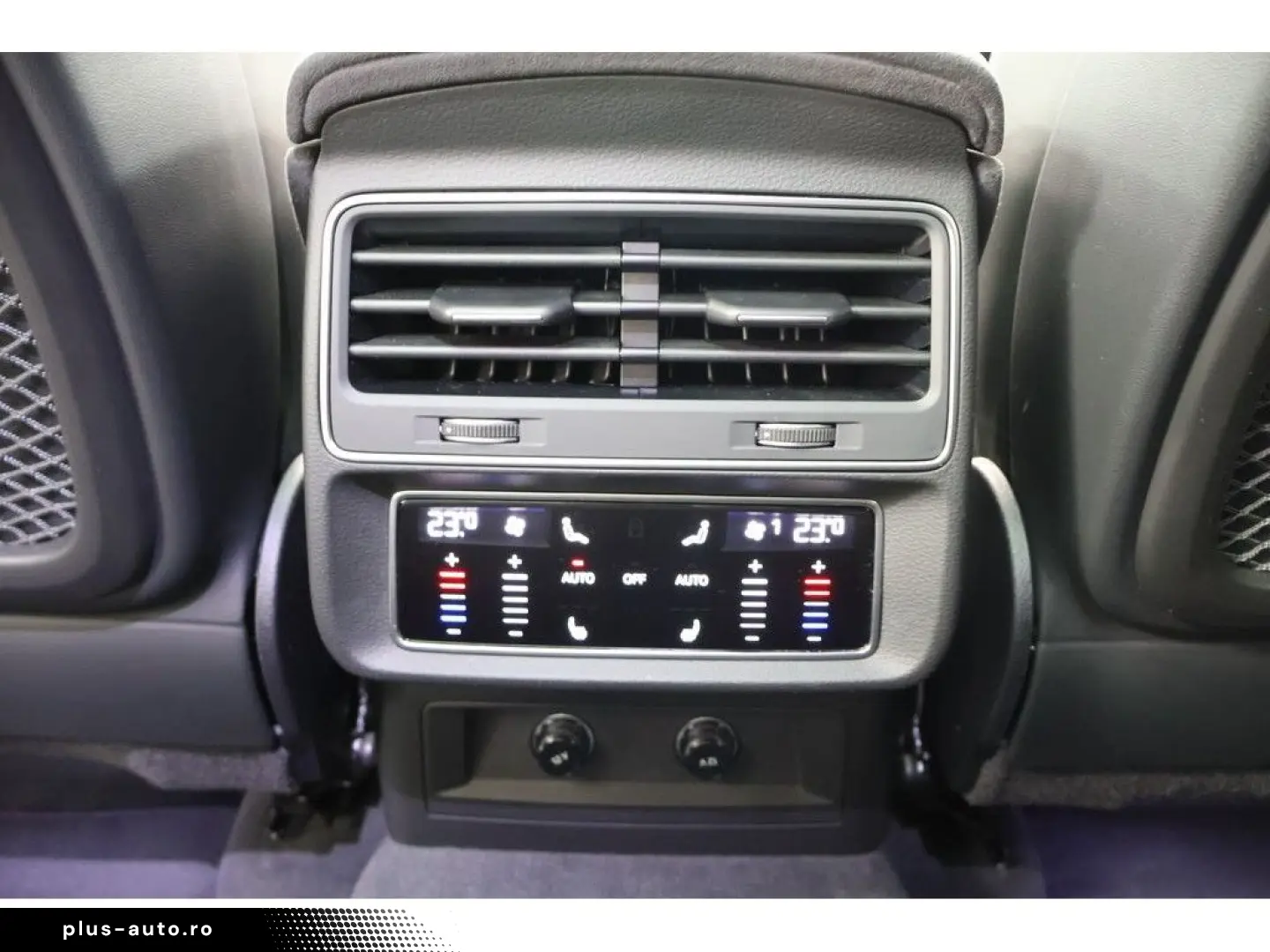 RS Q8 4.0 TFSI quattro performance Matrix HUD AH