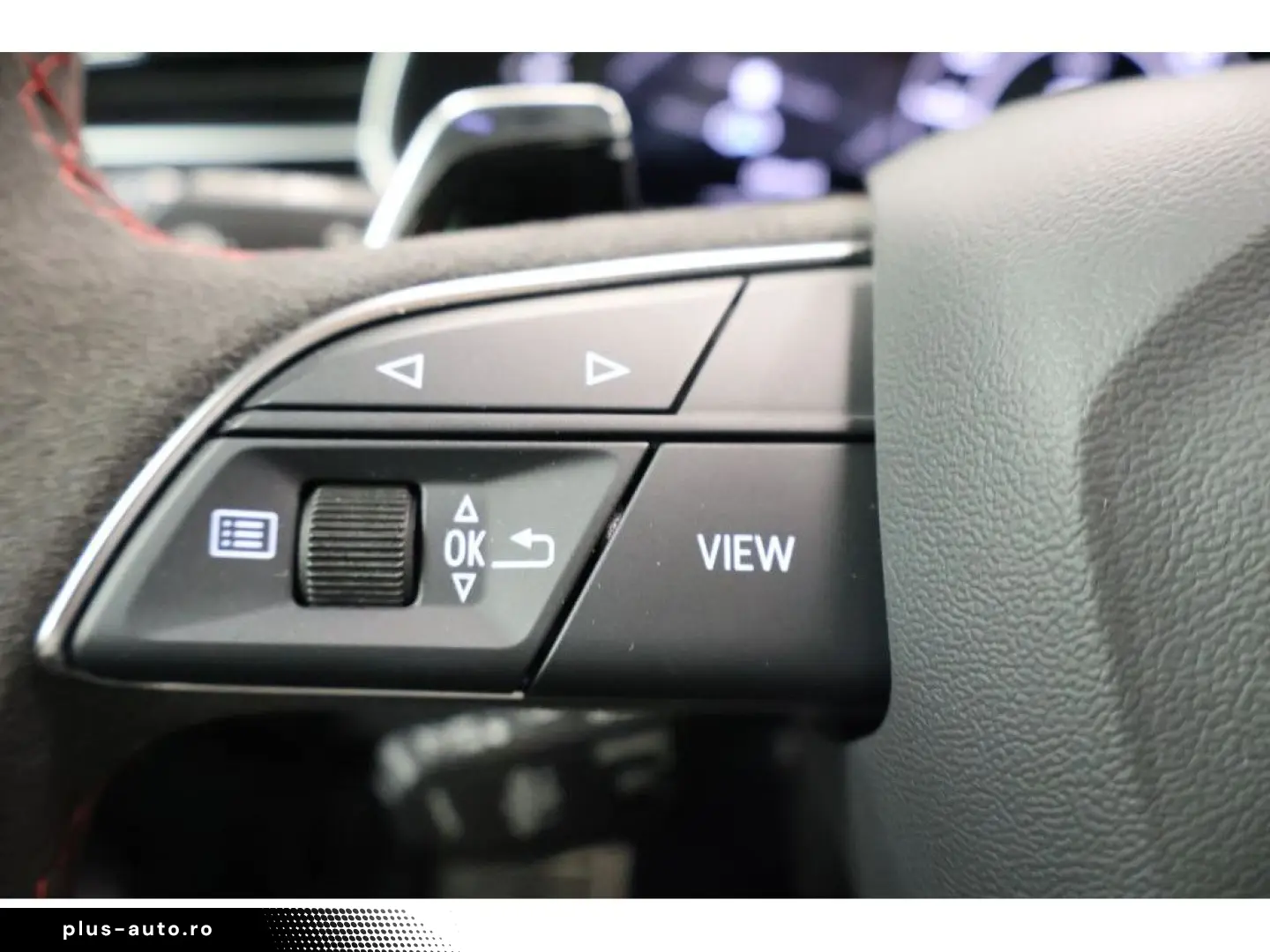 RS Q8 4.0 TFSI quattro performance Matrix HUD AH