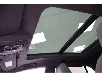 RS Q8 4.0 TFSI quattro performance Matrix HUD AH