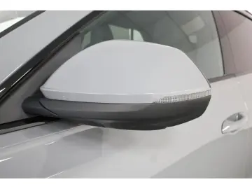 RS Q8 4.0 TFSI quattro performance Matrix HUD AH