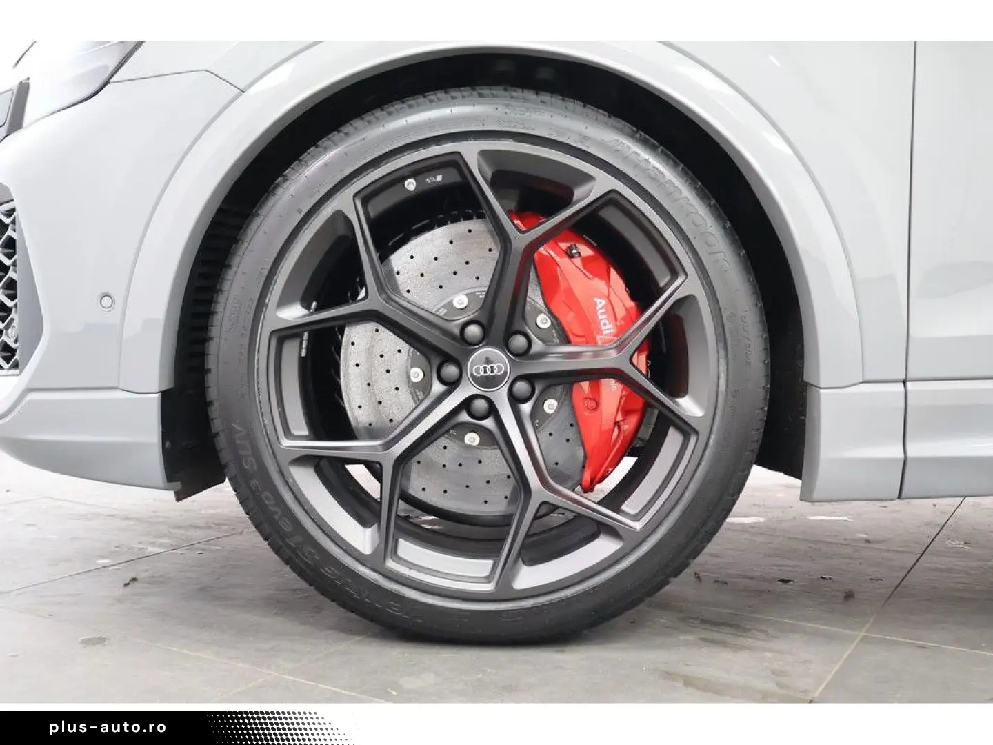 RS Q8 4.0 TFSI quattro performance Matrix HUD AH