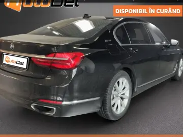 BMW Seria 7 740e L xDrive