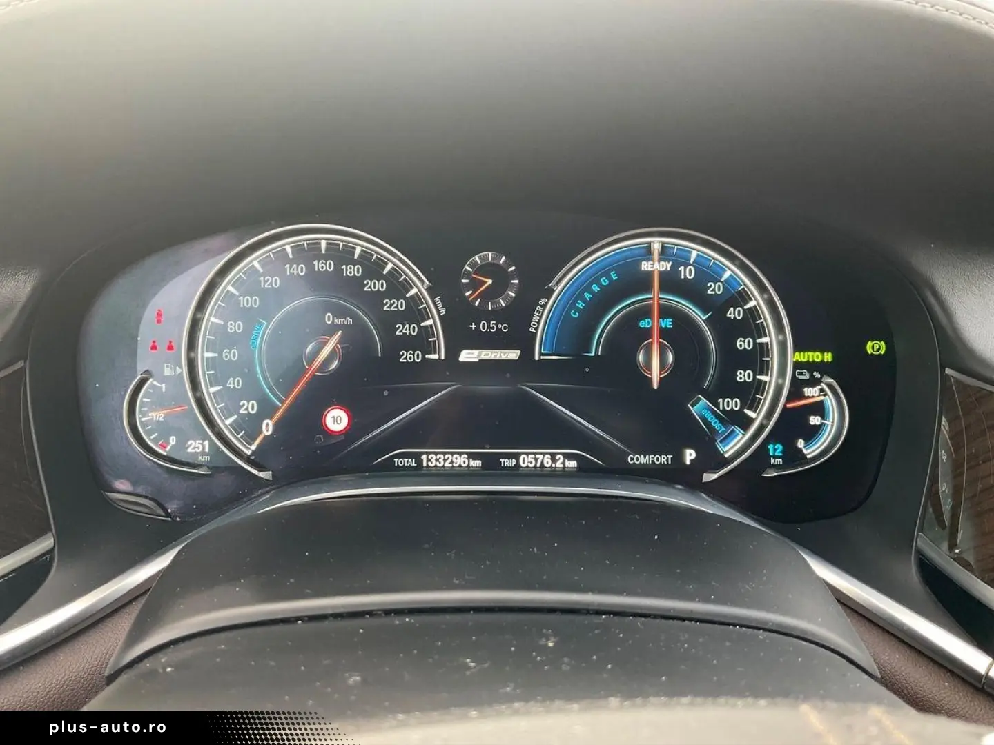 BMW Seria 7 740e L xDrive