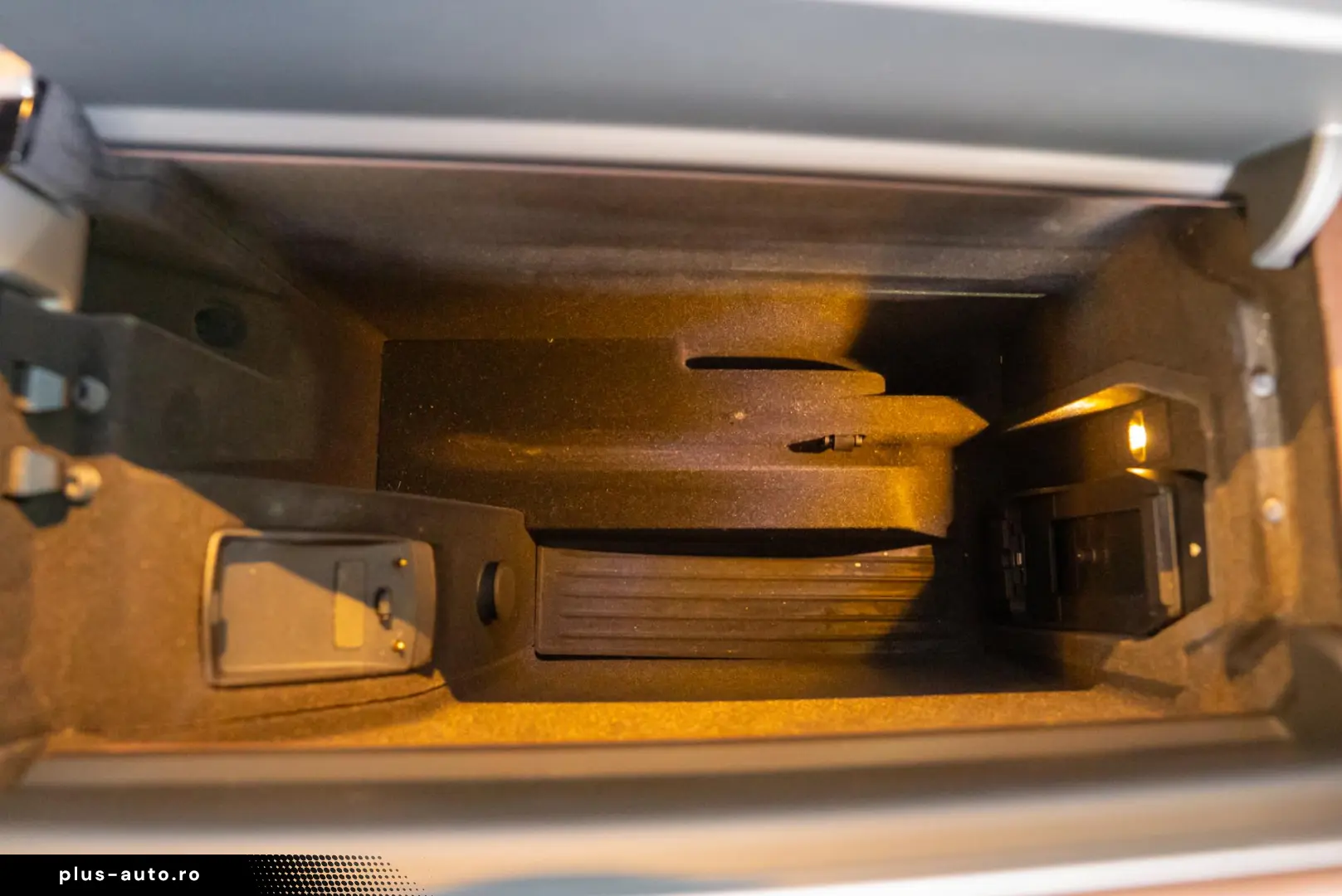 BMW Seria 7 740e L xDrive