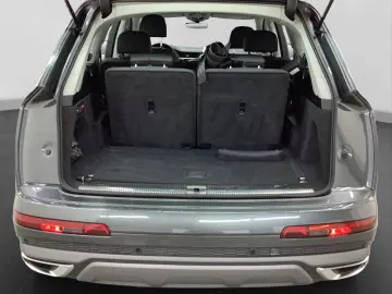 Q7 55 TFSI Q S LINE 7SITZE LM21 STHZG MATRIX